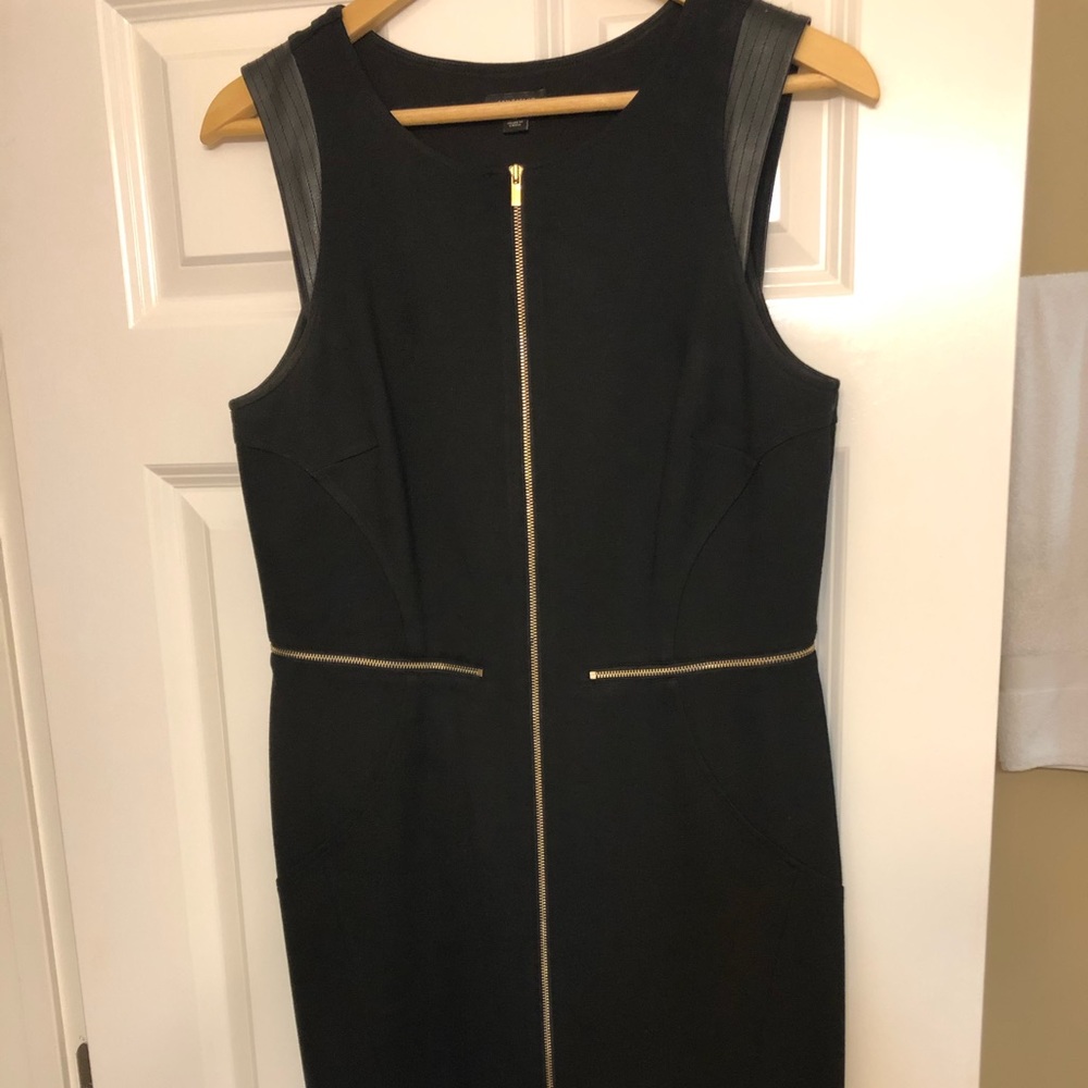 Ann Taylor Zippered Black Sheath Dress Sz 8